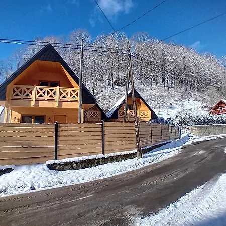 Luna Wilcza Zagroda Horská chata *