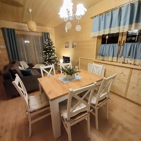 Luna Wilcza Zagroda * Кудова-Здруй