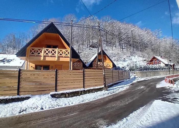 Luna Wilcza Zagroda Horská chata *