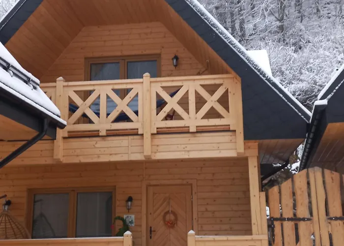 Luna Wilcza Zagroda * Кудова-Здруй