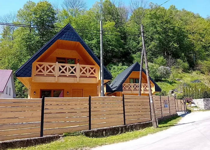 Luna Wilcza Zagroda Horská chata *